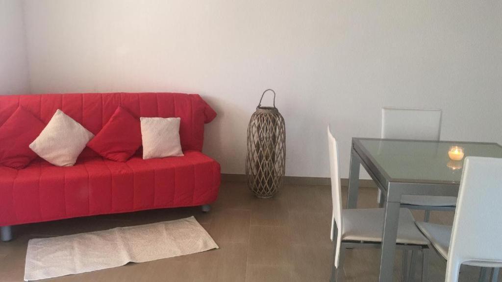 Ferienwohnung Trilocale Con Cortile Budoni Exterior foto